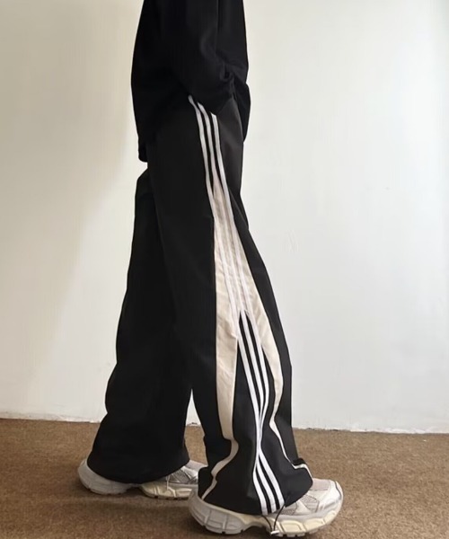 MGV（エムジーヴィー）の「サイドラインデザインパンツ（その他パンツ・メンズ・ブラック・MEDIUM/LARGE/X-LARGE）」の5枚目の写真