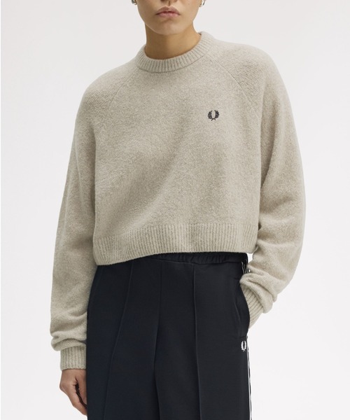 FRED PERRY(フレッドペリー)の「Cropped Textured Jumper/クロップドテクスチャーニット(ニット/セーター・レディース・グレイッシュベージュ・10)」の3枚目の写真