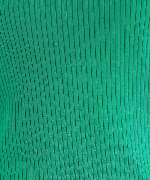 INDIVI（インディヴィ）の「【インナーで活躍／アンサンブル】クルーネック半袖ニット（ニット/セーター・レディース・ブラック系4/ホワイト系5/ダークグリーン・05/38/15 /13）」の8枚目の写真