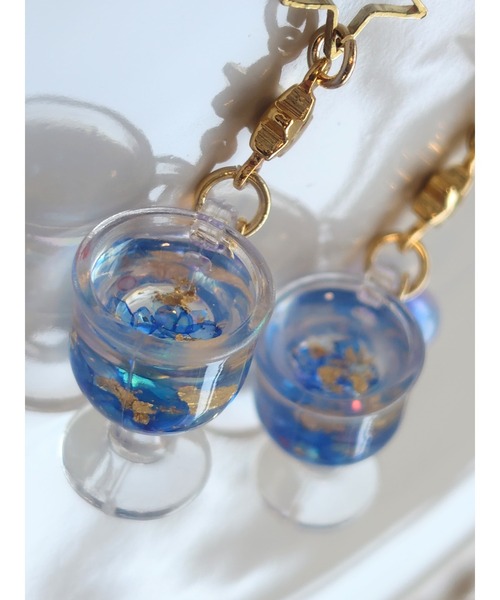 tone(トーン)の「【MUURABBTI】星屑ジュースのピアス(MA)(ピアス(両耳用)・レディース・ブルー・FREE)」の4枚目の写真