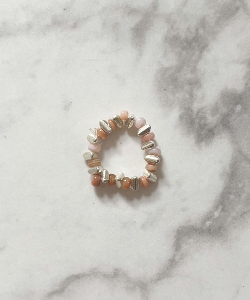 yu-ka（ユーカ）の「YU-KA:ビーズリング beads ring（リング・レディース・シルバー/マルチ/ピンク・FREE）」の2枚目の写真