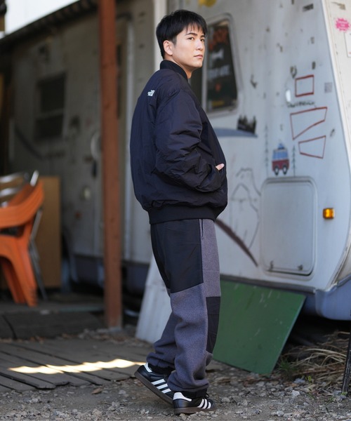 THE NORTH FACE(ザノースフェイス)の「THE NORTH FACE/ザ・ノース・フェイス INSULATION BOMB JK ジャケット MA-1 撥水 保温 軽量 NY82552(ブルゾン・メンズ・ダークグレー/ダークベージュ/ブラック・XL/L/M/S/XXL)」の17枚目の写真