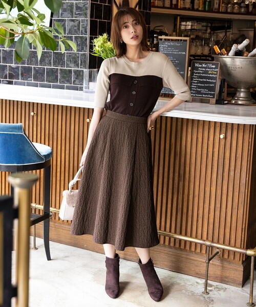 ANY SIS(エニィスィス)の「ジャカードフレア スカート(スカート・レディース・ブラック系/ダークブラウン系・MEDIUM/SMALL/LARGE)」の5枚目の写真