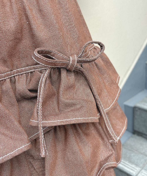 F i.n.t(フィント)の「ダブルリボンフリルデニムミニスカート/fint フィント(スカート・レディース・インディゴブルー/ブラウン・FREE)」の4枚目の写真