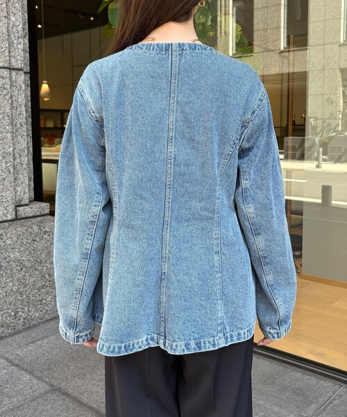 Thevon(ゼボン)の「ペプラムデニムジャケット(ブルゾン・レディース・ブルー/ブラック・FREE)」の19枚目の写真