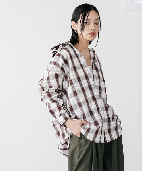 mili an deni（ミリアンデニ）の「オーバーサイズチェックシャツ（シャツ/ブラウス・レディース・ブラック/ブラウン・M）」の11枚目の写真