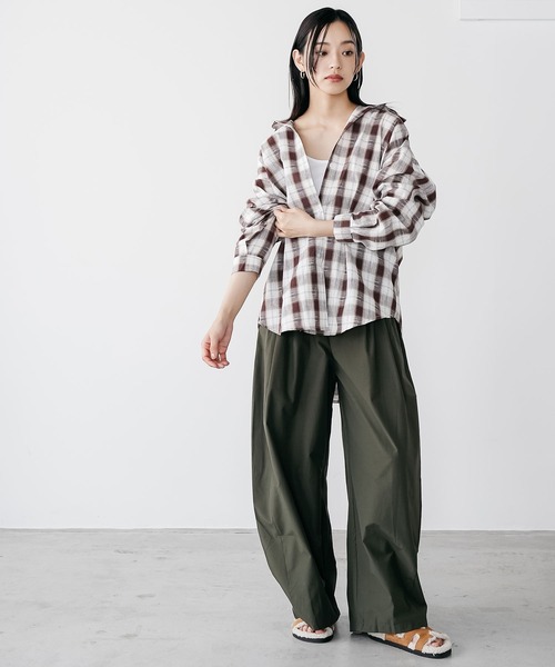 mili an deni（ミリアンデニ）の「オーバーサイズチェックシャツ（シャツ/ブラウス・レディース・ブラック/ブラウン・M）」の9枚目の写真
