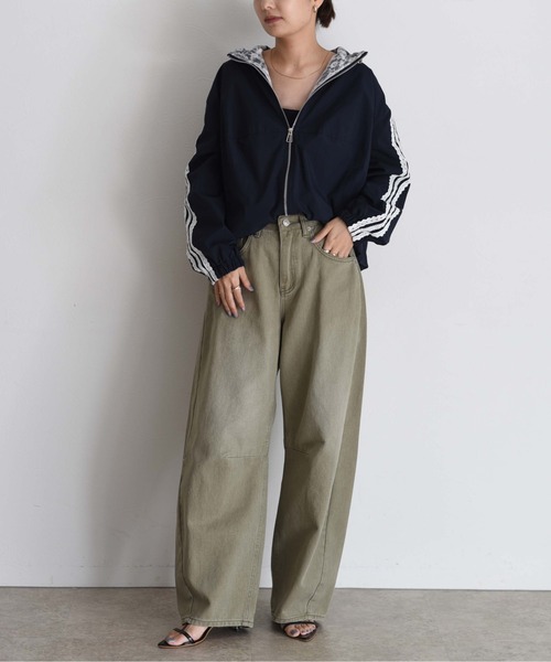 Eimee Law(エイミーロウ)の「コクーンタックデニムパンツ(デニムパンツ・レディース・ライトカーキ/ブラウン/パープル・MEDIUM)」の21枚目の写真