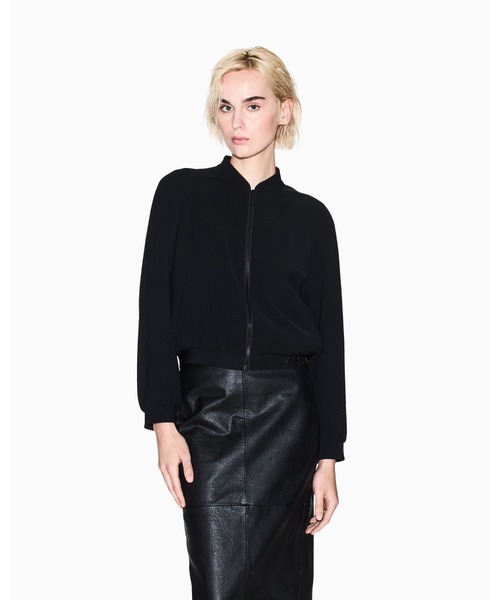 ARMANI EXCHANGE(アルマーニエクスチェンジ)の「【A|X アルマーニ エクスチェンジ】リサイクルポリエステル ブルゾン(ブルゾン・レディース・ブラック/バーガンディー・LARGE/MEDIUM/SMALL/X-SMALL)」の1枚目の写真