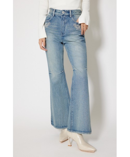 セール】フラワー刺繍ブーツカットデニムパンツ 秋服 冬服（デニム