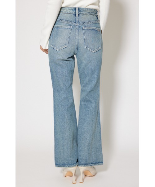 rienda(リエンダ)の「フラワー刺繍ブーツカットデニムパンツ 秋服 冬服(デニムパンツ・レディース・ブルー・SMALL/MEDIUM/X-SMALL)」の7枚目の写真