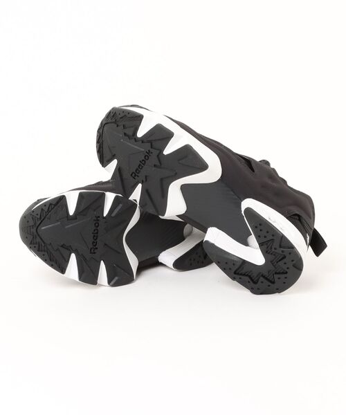 Reebok（リーボック）の「【Reebok 】INSTAPUMP FURY 94 (リーボック インスタポンプフューリー94)100211657/100211659/100211660（スニーカー・レディース・ブラック×ブラック/ブラック×ホワイト/ホワイト・23.0cm/23.5cm/24.0cm/24.5cm/25.0cm）」の6枚目の写真