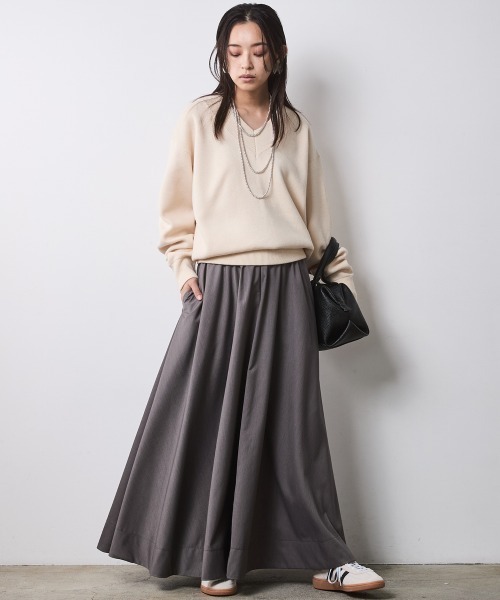 CHIC STYLE（シックスタイル）の「フレアマキシスカート＜大きいサイズ有＞シックスタイル（スカート・レディース・グレー/アイボリー系/ブラック/ボルドー・L/M/5L/4L/3L/LL）」の11枚目の写真