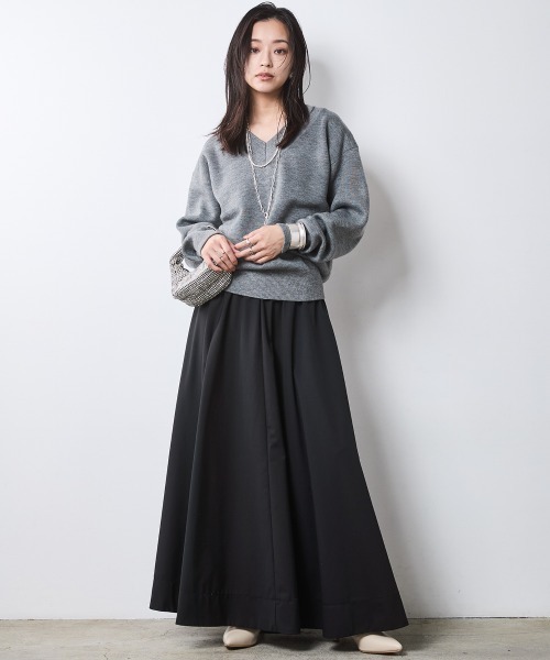 CHIC STYLE（シックスタイル）の「フレアマキシスカート＜大きいサイズ有＞シックスタイル（スカート・レディース・グレー/アイボリー系/ブラック/ボルドー・L/M/5L/4L/3L/LL）」の17枚目の写真