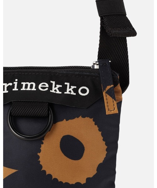 marimekko（マリメッコ）の「【JAPAN EXCLUSIVE】Unikko / Je Neat Phone Pocket（ショルダーバッグ・レディース・ブルー系その他・FREE）」の5枚目の写真