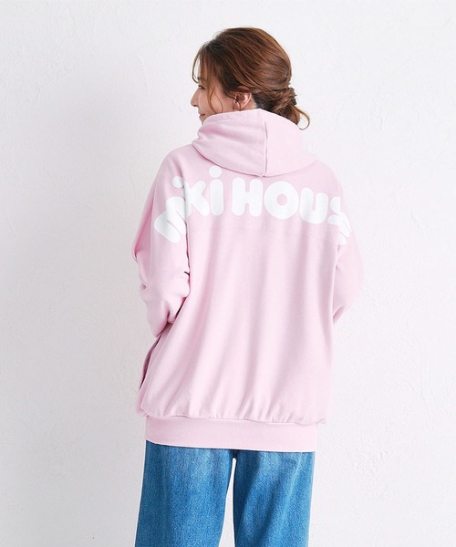 MIKI HOUSE(ミキハウス)の「【WEB限定】バックロゴパーカー(大人用)(パーカー・レディース・ベージュ/ロイヤルブルー/ラベンダー/ブラック・S(155-165cm)/M(165-175cm)/L(175-185cm))」の4枚目の写真