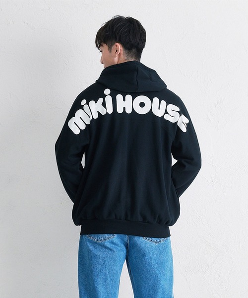 MIKI HOUSE(ミキハウス)の「【WEB限定】バックロゴパーカー(大人用)(パーカー・レディース・ベージュ/ロイヤルブルー/ラベンダー/ブラック・S(155-165cm)/M(165-175cm)/L(175-185cm))」の2枚目の写真