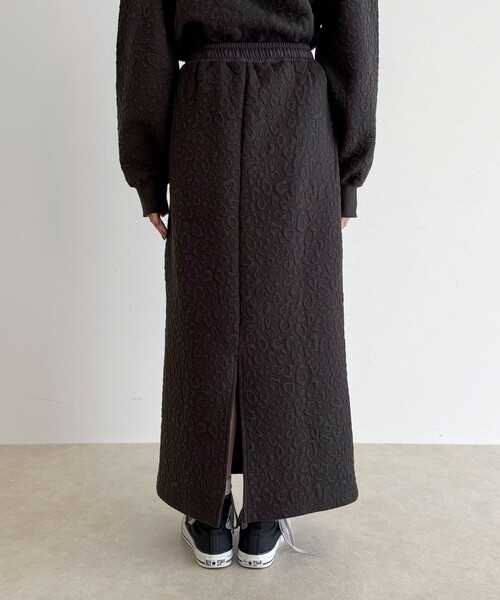 fredy emue(フレディエミュ)の「レオパードジャガードスカート(スカート・レディース・ベージュ/オフホワイト/チャコールグレー・38)」の5枚目の写真