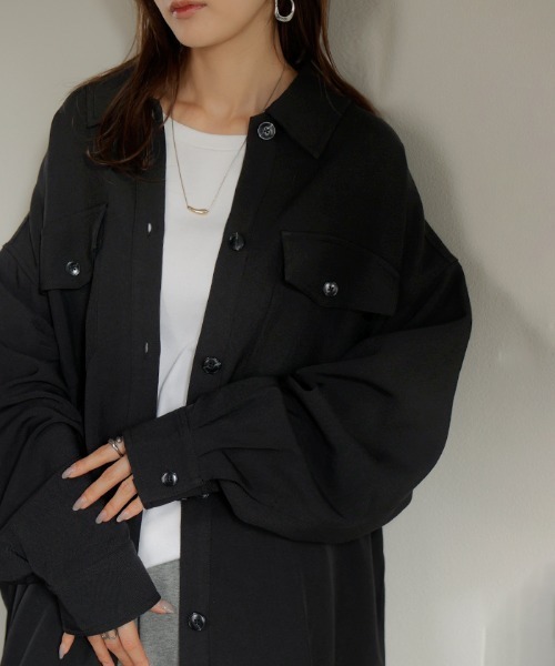 HUG.U（ハグユー）の「本格派。イージーケア ロングシャツワンピース（シャツワンピース・レディース・ベージュ/ブラウン/グレー/ブラック・FREE）」の9枚目の写真