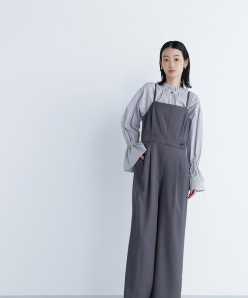 NATURAL BEAUTY BASIC（ナチュラルビューティーベーシック）の「◇サイドボタンキャミオールインワン（つなぎ/オールインワン・レディース・ダークブラウン/チャコールグレー・MEDIUM/P/S）」の4枚目の写真