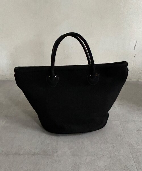 DouDou（ドゥドゥ）の「【WEB限定】スエードパイピングトート（ショルダーバッグ・レディース・ベージュ/グリーン/キャメル/ブラック・FREE）」の9枚目の写真