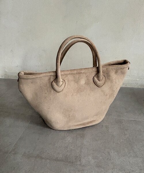 DouDou（ドゥドゥ）の「【WEB限定】スエードパイピングトート（ショルダーバッグ・レディース・ベージュ/グリーン/キャメル/ブラック・FREE）」の6枚目の写真