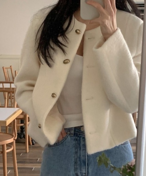 FREE STYLISTS(フリー スタイリスト)の「YUGA_YGMC Wool-like cropped jacket(ノーカラージャケット・レディース・オフホワイト/グレー・FREE)」の3枚目の写真