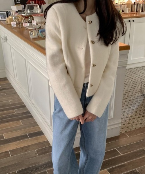 FREE STYLISTS(フリー スタイリスト)の「YUGA_YGMC Wool-like cropped jacket(ノーカラージャケット・レディース・オフホワイト/グレー・FREE)」の10枚目の写真
