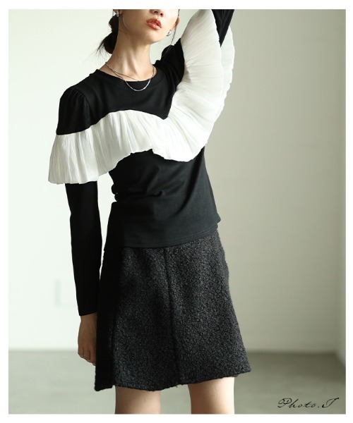 Sawa a la mode(サワアラモード)の「シフォンフリルカットソートップス(Tシャツ/カットソー・レディース・ブラック/ブラック×ホワイト・FREE)」の3枚目の写真