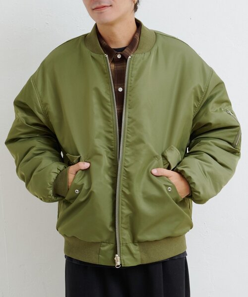 Kastane(カスタネ)の「【一部店舗限定/ユニセックス/M.Lサイズ展開】BM リバーシブルMA-1(MA-1・レディース・グレー/カーキ/ブラック・LARGE/MEDIUM)」の3枚目の写真