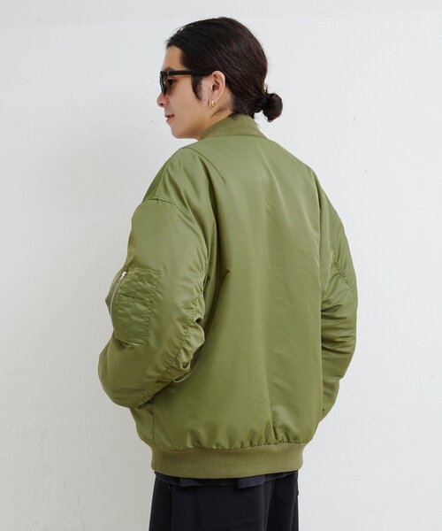 Kastane(カスタネ)の「【一部店舗限定/ユニセックス/M.Lサイズ展開】BM リバーシブルMA-1(MA-1・レディース・グレー/カーキ/ブラック・LARGE/MEDIUM)」の6枚目の写真