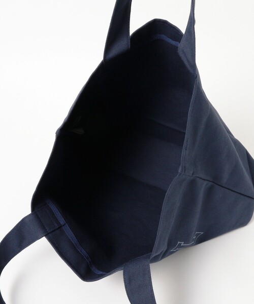 BEAMS T（ビームスティー）の「Museum of Peace & Quiet / Outline Tote（トートバッグ・メンズ・ネイビー・ONE SIZE）」の6枚目の写真