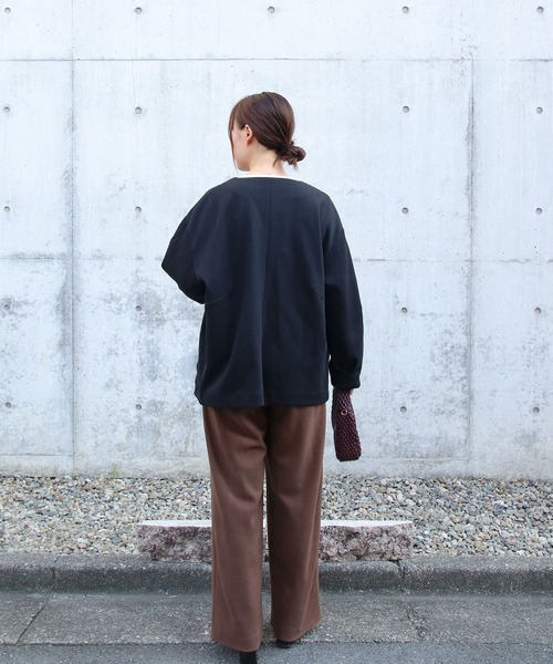 Brown&Street（ブラウンアンドストリート）の「Ｖネックカットソージャケット（ノーカラージャケット・レディース・ブラウン/ブラック・FREE）」の22枚目の写真