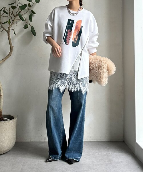 DouDou(ドゥドゥ)の「【WEB限定】ペイント柄トップス(Tシャツ/カットソー・レディース・ホワイト/ブラック/グレー・FREE)」の7枚目の写真
