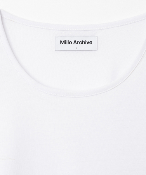 Millo Archive（ミロ アーカイブ）の「ソフトUネックセミオーバーフィットTシャツ[ホワイト]（Tシャツ/カットソー・メンズ・その他・MEDIUM/LARGE/X-LARGE/SMALL）」の7枚目の写真