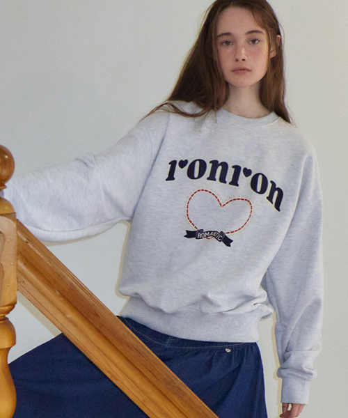 RONRON(ロンロン)の「レースハートグラフィックスウェットシャツ ホワイトメランジ(スウェット・レディース・その他・FREE)」の2枚目の写真