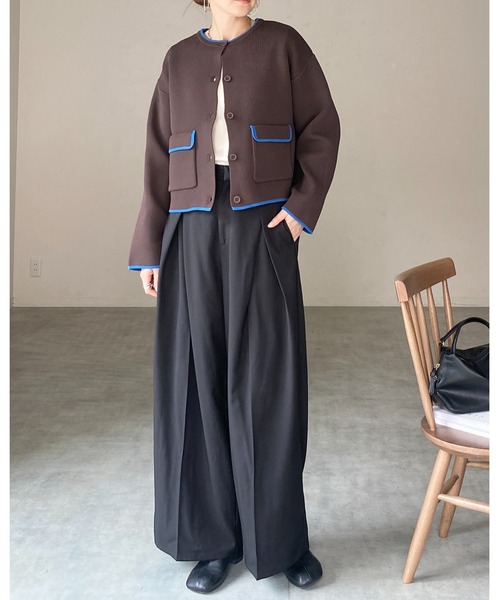 She's Closet(シーズクローゼット)の「ショート丈長袖配色バイカラーニットカーディガン(カーディガン/ボレロ・レディース・ブラウン/アイボリー/ブラック/チャコールグレー・FREE)」の22枚目の写真
