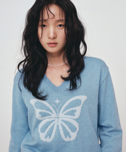 NICK&NICOLE(ニックアンドニコール)の「BUTTERFLY V NECK JACQUARD KNIT_SKY BLUE(ニット/セーター・レディース・その他・FREE)」の2枚目の写真