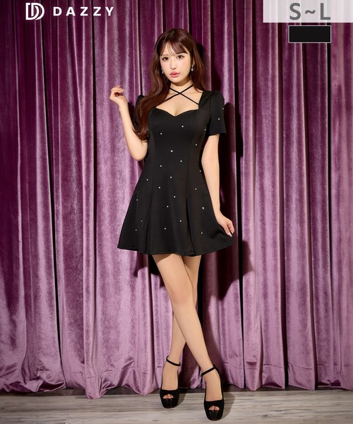 DAZZY(デイジー)の「ラインストーン クロスネック 半袖 Aライン ミニ丈 キャバドレス(ドレス・レディース・ブラック・L/M/S)」の10枚目の写真