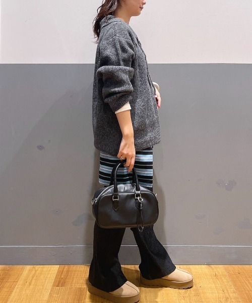 Right-on（ライトオン）の「【HONEYSUCKLE ROSE】メランジスキッパーセーター (大きめ襟/リボン付き/ゆるシルエット/フェミニン/オールシーズン)（ニット/セーター・レディース・ベージュ/ダークグレー/ブルー・L/M）」の11枚目の写真