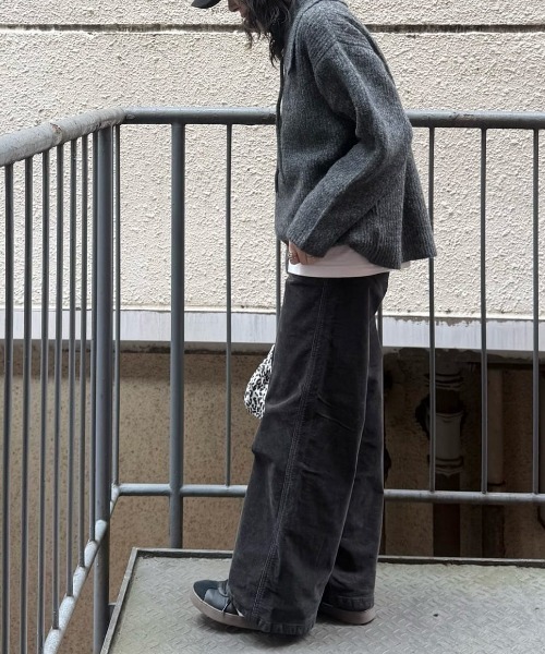 Right-on（ライトオン）の「【HONEYSUCKLE ROSE】メランジスキッパーセーター (大きめ襟/リボン付き/ゆるシルエット/フェミニン/オールシーズン)（ニット/セーター・レディース・ベージュ/ダークグレー/ブルー・L/M）」の19枚目の写真