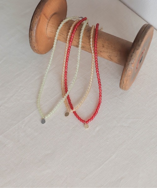 rapiecage(ラピエサージュ)の「メタルトップケシビーズネックレス(ネックレス・レディース・レッド/グリーン/ベージュ・FREE)」の22枚目の写真