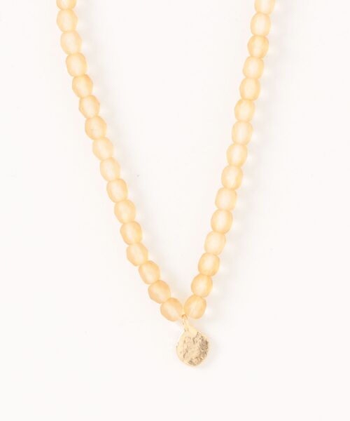 rapiecage(ラピエサージュ)の「メタルトップケシビーズネックレス(ネックレス・レディース・レッド/グリーン/ベージュ・FREE)」の6枚目の写真