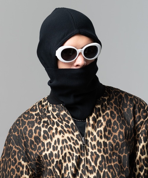 glamb（グラム）の「Knit Hoodie Snood / ニットフーディースヌード（ネックウォーマー/スヌード・メンズ・ブラック/グレー・FREE）」の6枚目の写真