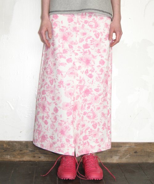 ROSE PRINTED SKIRT (PINK)