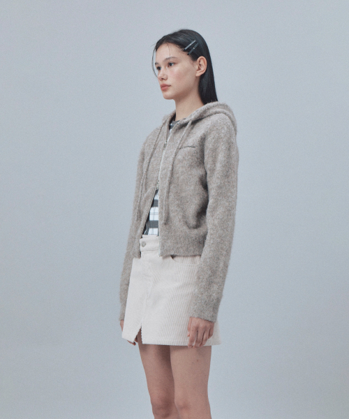 Rest&Recreation(レストアンドレクリエーション)の「HAIRY KNIT HOOD ZIP-UP - BROWN(ニット/セーター・レディース・その他・ONE)」の4枚目の写真