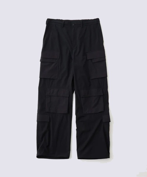 WHITE MOUNTAINEERING（ホワイトマウンテニアリング）の「【White Mountaineering/ホワイトマウンテニアリング】WIDE CARGO PANTS（カーゴパンツ・メンズ・カーキ/ブラック・2/3）」の3枚目の写真