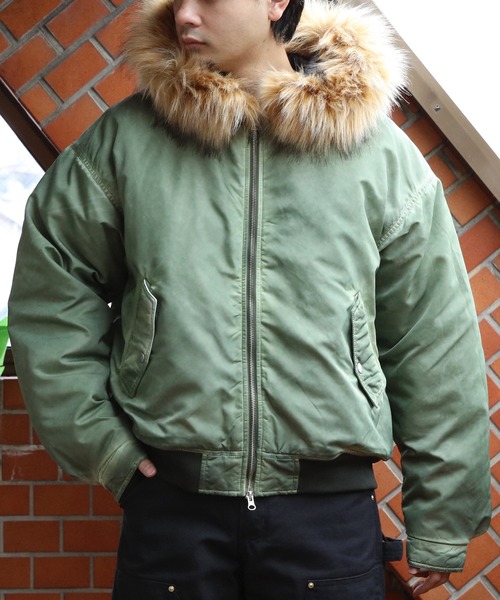 ８(eight)（エイト）の「ヴィンテージ加工フードボンバージャケット（ブルゾン・メンズ・グレー/ブラック/カーキ・MEDIUM/LARGE）」の16枚目の写真