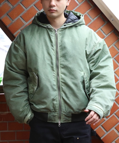 ８(eight)（エイト）の「ヴィンテージ加工フードボンバージャケット（ブルゾン・メンズ・グレー/ブラック/カーキ・MEDIUM/LARGE）」の18枚目の写真