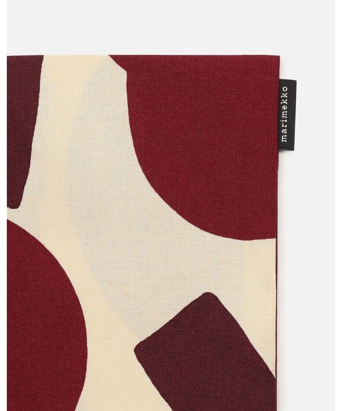 marimekko（マリメッコ）の「【ノベルティ付】Unikko / Cushion Cover & Bath mat + Inner Cushion set（クッション/クッションカバー・レディース・ワインレッド・FREE）」の10枚目の写真